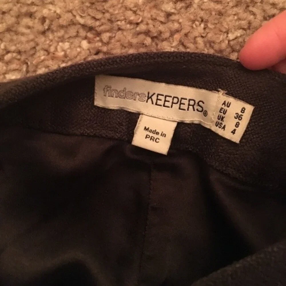 Finders Keepers High waisted shorts womens grey size 4